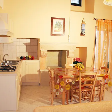 Apartment Residencefusaro Specchia