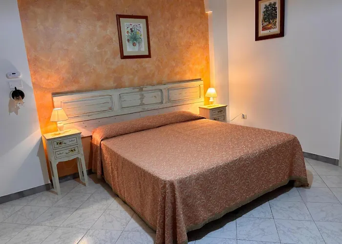 Residencefusaro * Specchia